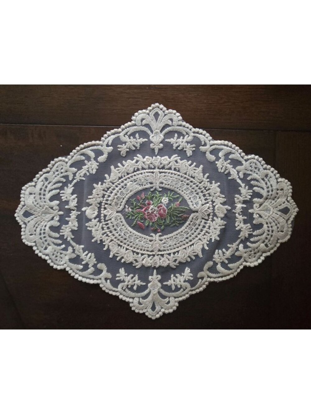 Cream Floral Lace Doily With Embroidery & Scalloped Edges Oval Table Accent 15"